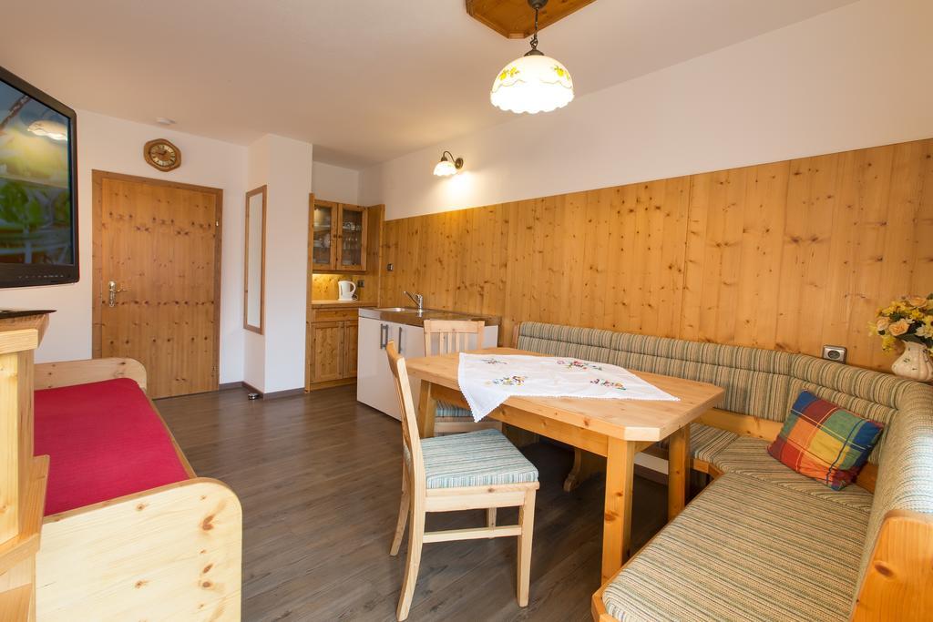 Haus Moser Wörschach Værelse billede